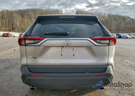 2024 Toyota Rav4 Xle from USA, damaged, VIN 2T3P1RFV6RC426191